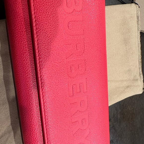 NWT red Burberry snap wallet. - Picture 4 of 10